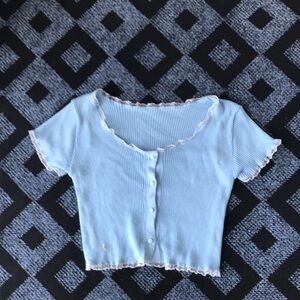 Women's Light Blue Ribbed Button-Front Crop Top